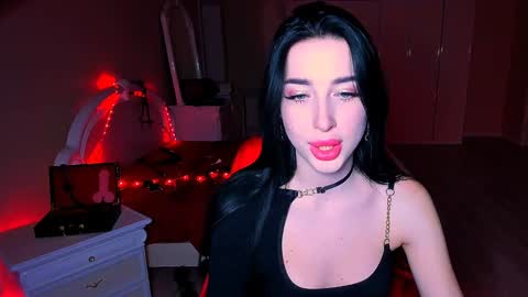 Snapshot of bad_desire chatting on January 17, 4:26 pm Miss Desire...do you remember online show from January 17, 4:26 pm