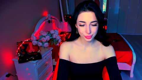 Snapshot of bad_desire chatting on February 8, 7:04 am Miss Desire...do you remember online show from February 8, 7:04 am