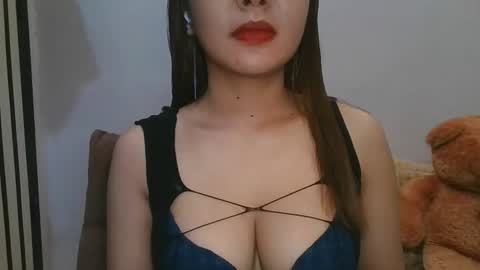 tricia online show from November 16, 11:32 am