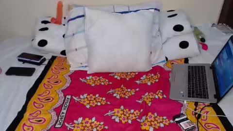 Snapshot of baddie_caramell chatting on October 14, 10:34 pm baddie_caramell online show from October 14, 10:34 pm