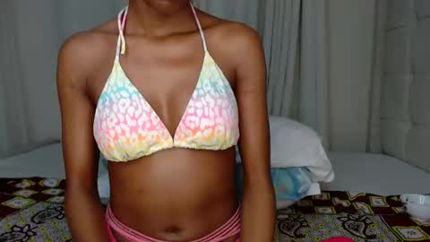 Snapshot of baddie_caramell chatting on September 13, 1:24 am baddie_caramell online show from September 13, 1:24 am