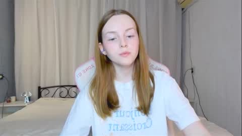 Snapshot of bae_cake__ chatting on September 17, 4:38 pm Alice online show from September 17, 4:38 pm