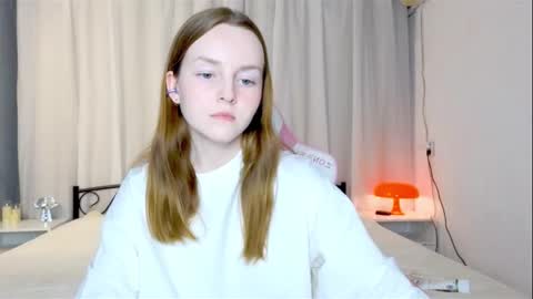Snapshot of bae_cake__ chatting on September 21, 8:07 pm Alice online show from September 21, 8:07 pm