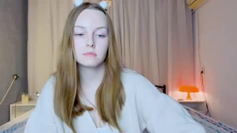 Snapshot of bae_cake__ chatting on October 14, 3:25 pm Alice online show from October 14, 3:25 pm