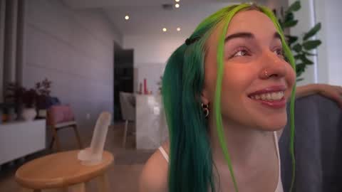 Bailey online show from February 22, 5:36 pm