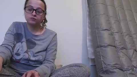 bambiboo8113 online show from October 26, 7:04 am