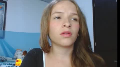bambiluly online show from October 14, 8:11 pm