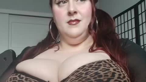 bambixxlynn online show from July 22, 11:17 pm