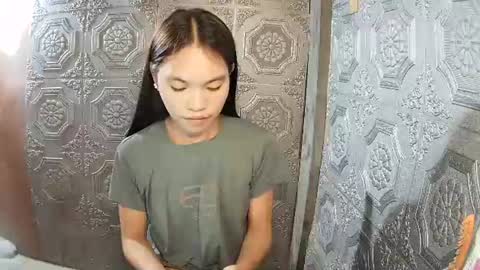 baninay810654 online show from December 19, 1:43 am