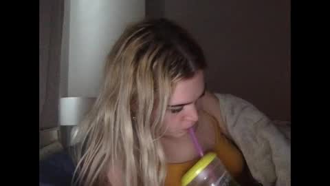 bansam1738 online show from October 3, 10:15 pm