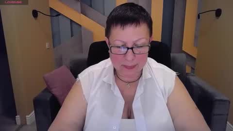 Snapshot of barbaraturners chatting on December 9, 7:07 pm barbaraturners online show from December 9, 7:07 pm