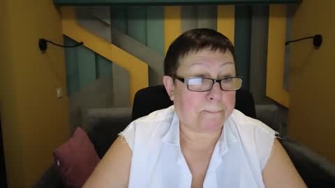 Snapshot of barbaraturners chatting on January 6, 6:31 pm barbaraturners online show from January 6, 6:31 pm