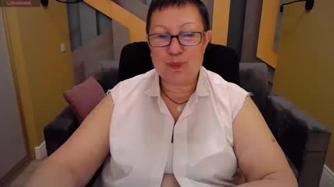 Snapshot of barbaraturners chatting on December 16, 6:49 pm barbaraturners online show from December 16, 6:49 pm