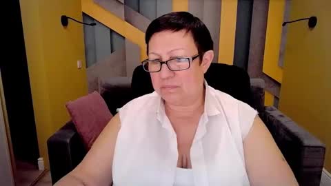 Snapshot of barbaraturners chatting on February 15, 2:26 am barbaraturners online show from February 15, 2:26 am