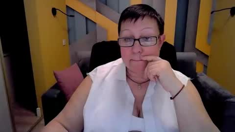 Snapshot of barbaraturners chatting on March 9, 6:43 pm barbaraturners online show from March 9, 6:43 pm