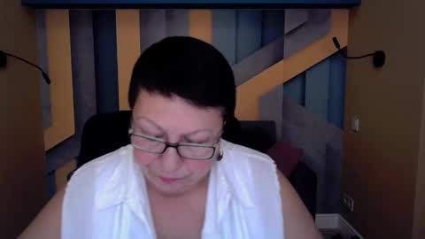 Snapshot of barbaraturners chatting on October 13, 6:54 pm barbaraturners online show from October 13, 6:54 pm