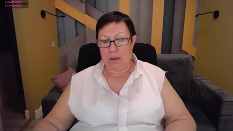 Snapshot of barbaraturners chatting on February 3, 4:35 am barbaraturners online show from February 3, 4:35 am