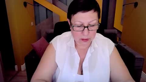 Snapshot of barbaraturners chatting on February 16, 6:21 pm barbaraturners online show from February 16, 6:21 pm