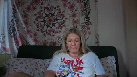 barbiegirl966 online show from June 27, 8:26 am
