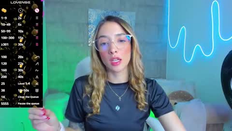Snapshot of barbiie_scoth chatting on March 11, 8:09 pm Barbie Scot online show from March 11, 8:09 pm