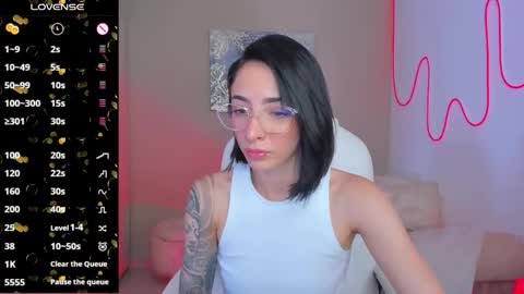 Snapshot of barbiie_scoth chatting on September 13, 7:44 pm Barbie Scot online show from September 13, 7:44 pm