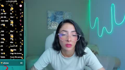 Snapshot of barbiie_scoth chatting on October 4, 11:42 pm Barbie Scot online show from October 4, 11:42 pm