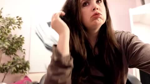 battymoll online show from January 18, 3:41 pm