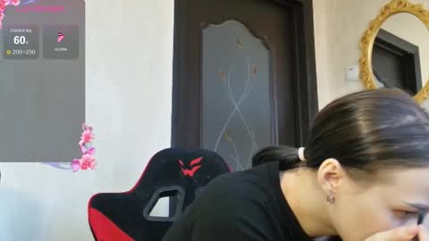 battyyhils online show from November 25, 12:29 pm