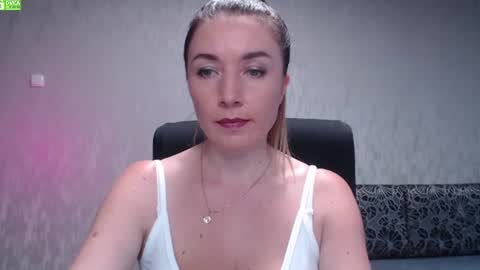 bb__bonami_ online show from July 26, 3:42 pm