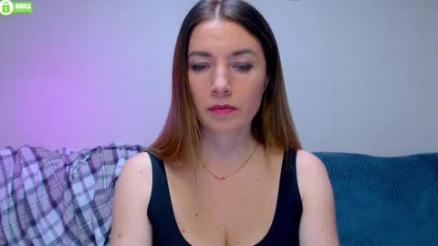 bb__bonami_ online show from October 10, 4:12 pm