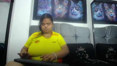 bbw_sharol online show from July 23, 11:51 am