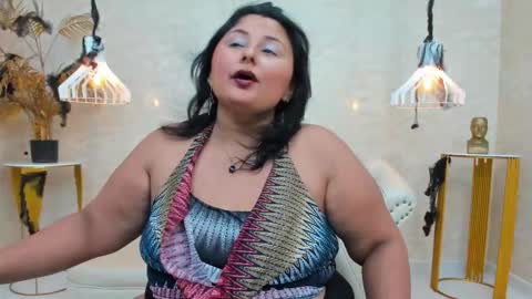 Snapshot of bbwcindyy chatting on October 17, 6:00 pm BBW Cindyy online show from October 17, 6:00 pm