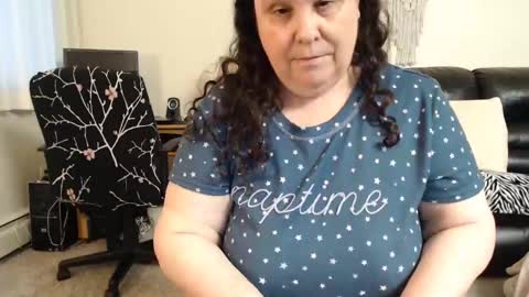 Snapshot of bbwmilfforcamfun chatting on February 12, 1:09 am Julie online show from February 12, 1:09 am