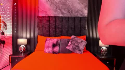 Danna  online show from March 5, 11:06 am