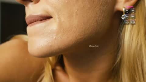 Snapshot of beanco_ chatting on September 27, 9:44 pm Chloe online show from September 27, 9:44 pm