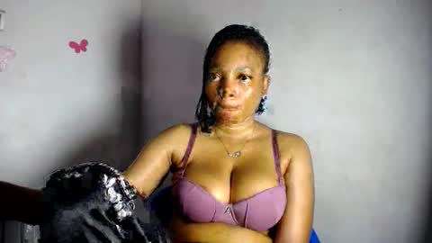 moanna online show from April 1, 7:11 pm