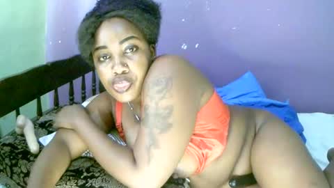 beautifulpeach2 online show from March 5, 5:40 am