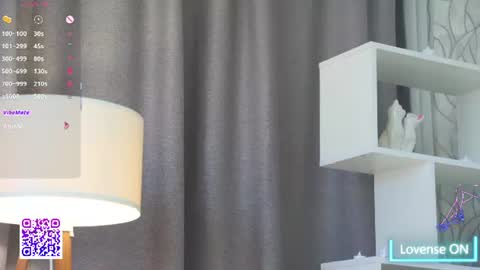 Polly  online show from July 1, 10:26 am