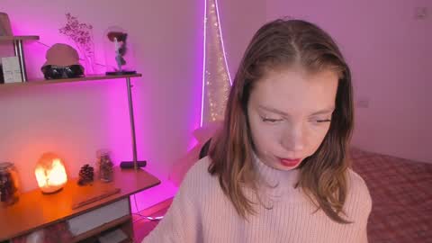 Snapshot of beautyeliise chatting on January 27, 9:23 am Eliise online show from January 27, 9:23 am