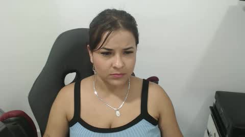 beautyykarol online show from May 15, 4:54 pm