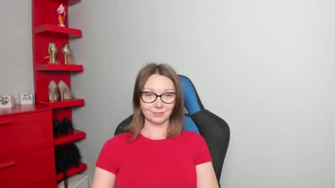 Zoe online show from June 2, 6:36 am