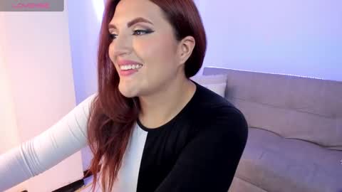 Snapshot of becca_diamond chatting on December 6, 8:28 pm Rebecca online show from December 6, 8:28 pm