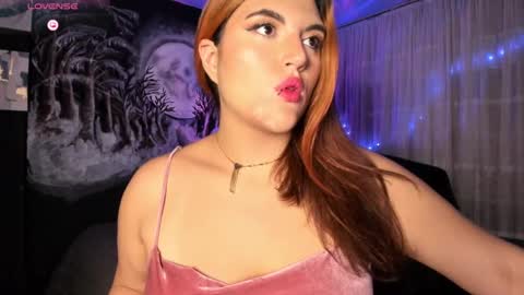 Snapshot of becca_diamond chatting on September 25, 2:21 am Rebecca online show from September 25, 2:21 am