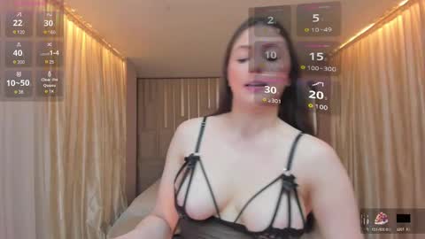 Snapshot of beccabaxter chatting on February 24, 7:52 pm Am Becca online show from February 24, 7:52 pm