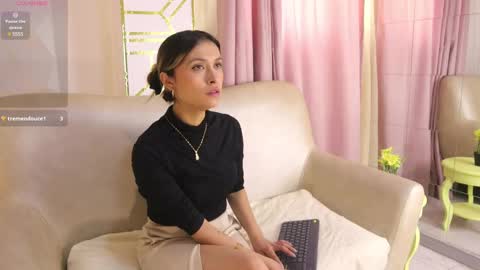 beccamilanni online show from March 1, 1:18 pm