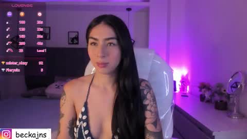 Marzhie online show from October 30, 3:57 pm