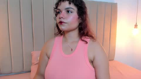 Snapshot of beckybeaumont chatting on February 14, 4:15 am BEKY online show from February 14, 4:15 am