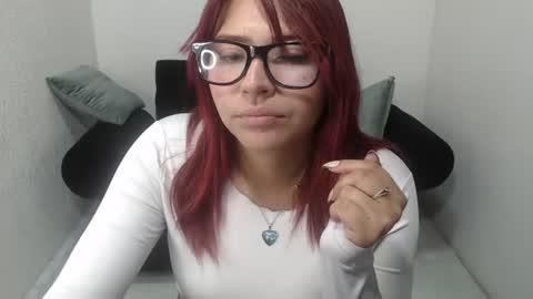 beckysexyhot69 online show from June 25, 2:18 pm