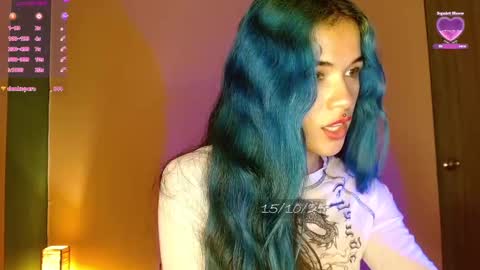 Snapshot of bell_art chatting on October 15, 6:54 pm online show from October 15, 6:54 pm