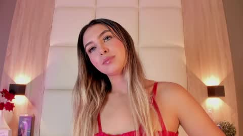 Bella cam online show from April 1, 7:11 pm